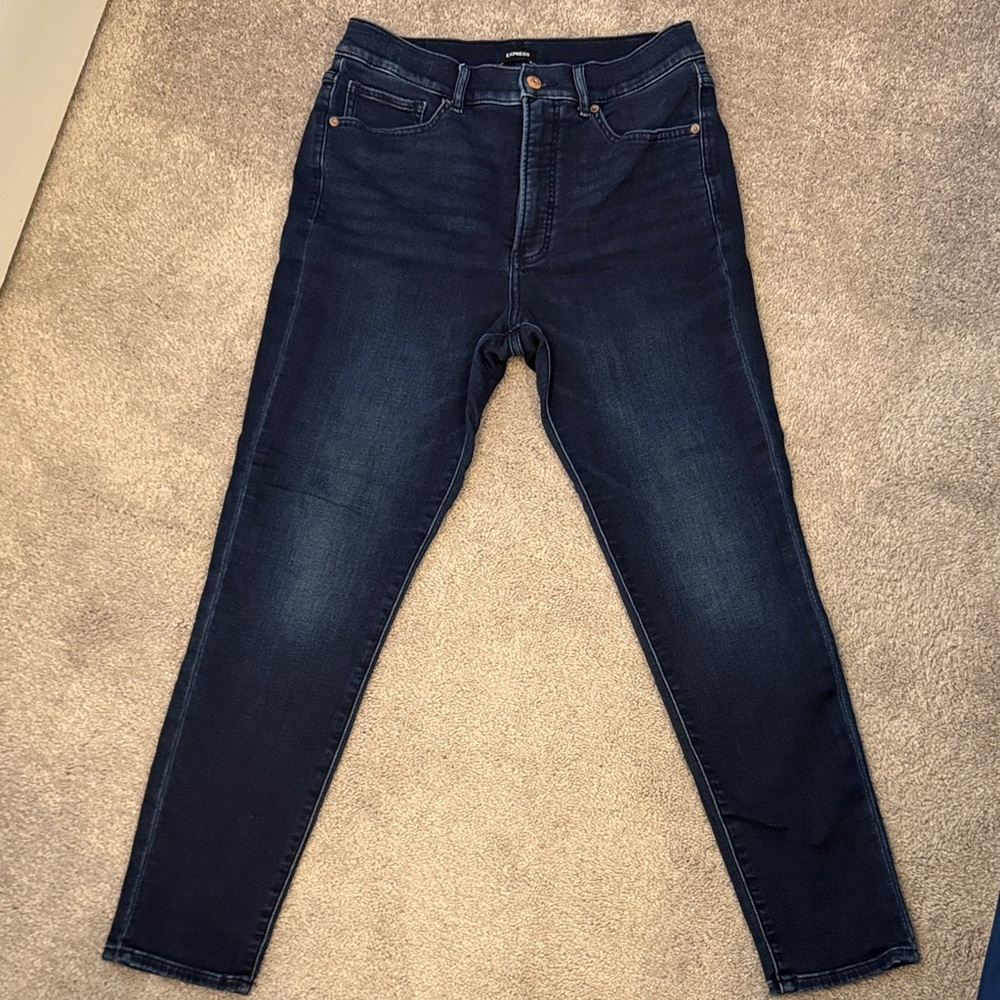 Express Women’s High Rise Jeans in Dark Blue Wash
